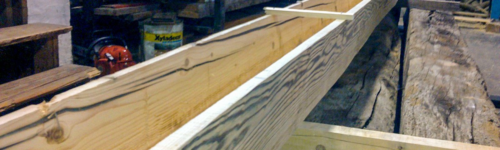 Scatole di rivestimento in legno antico